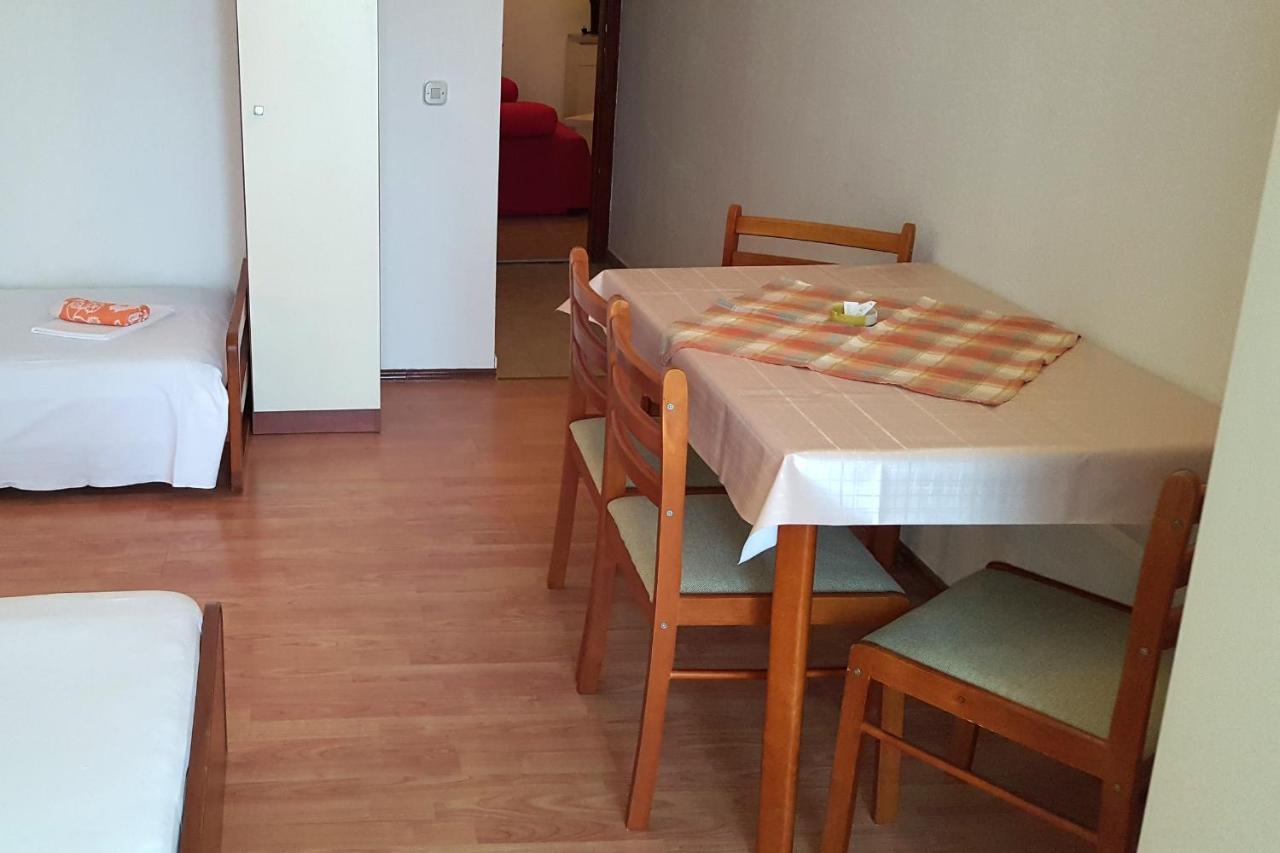 Apartments With A Parking Space Gradac, Makarska - 11332 Gradac  Exterior foto
