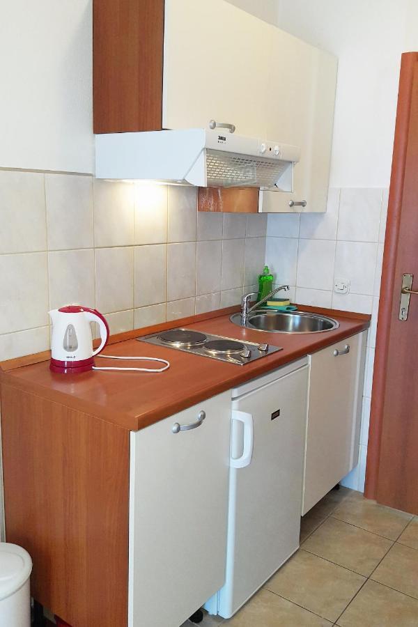 Apartments With A Parking Space Gradac, Makarska - 11332 Gradac  Exterior foto