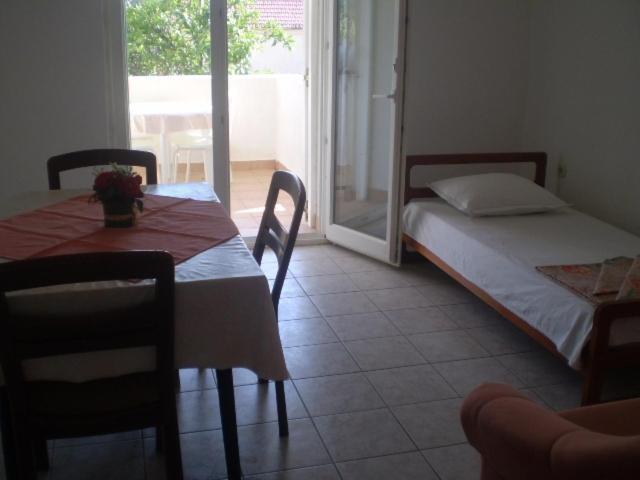 Apartments With A Parking Space Gradac, Makarska - 11332 Gradac  Zimmer foto
